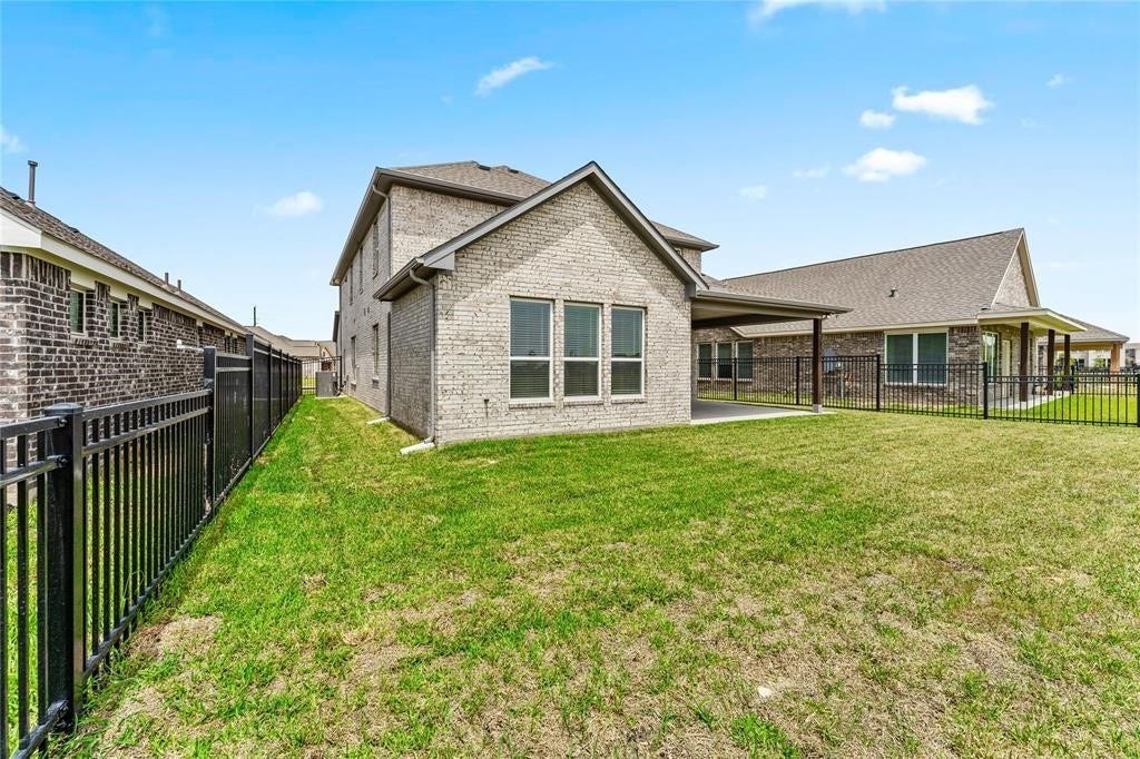 566 Long Beach Bay Drive, Katy, TX 77493 566 Long Beach Bay Drive, Katy, TX 77493