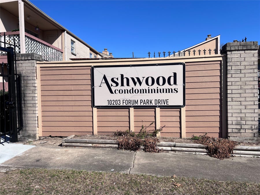 Property photo for 10203 Forum Park Drive, #230, Houston, TX