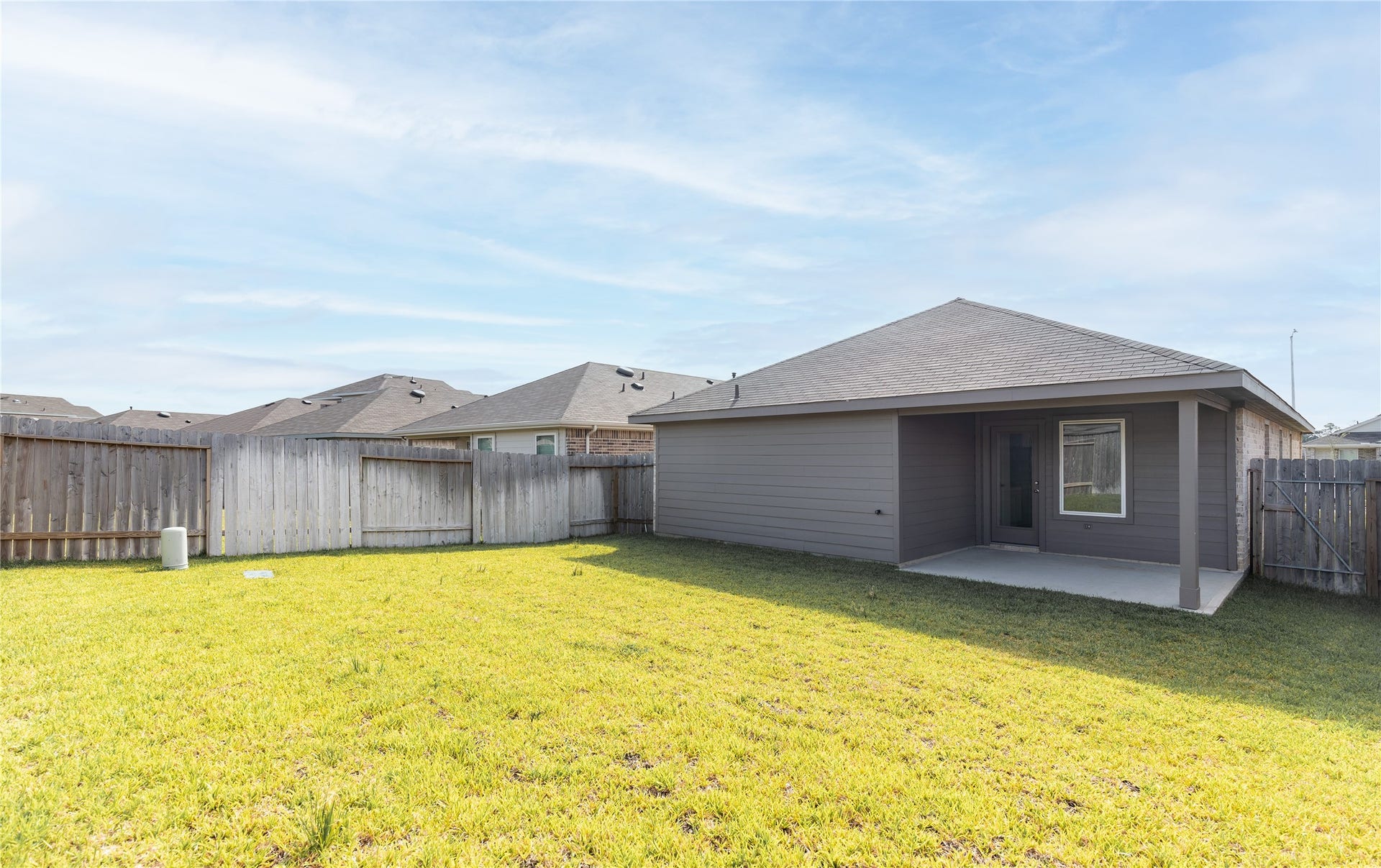 24330 Saddlestone Green Drive, Spring, TX 77373 A great place for entertaining friends and family.