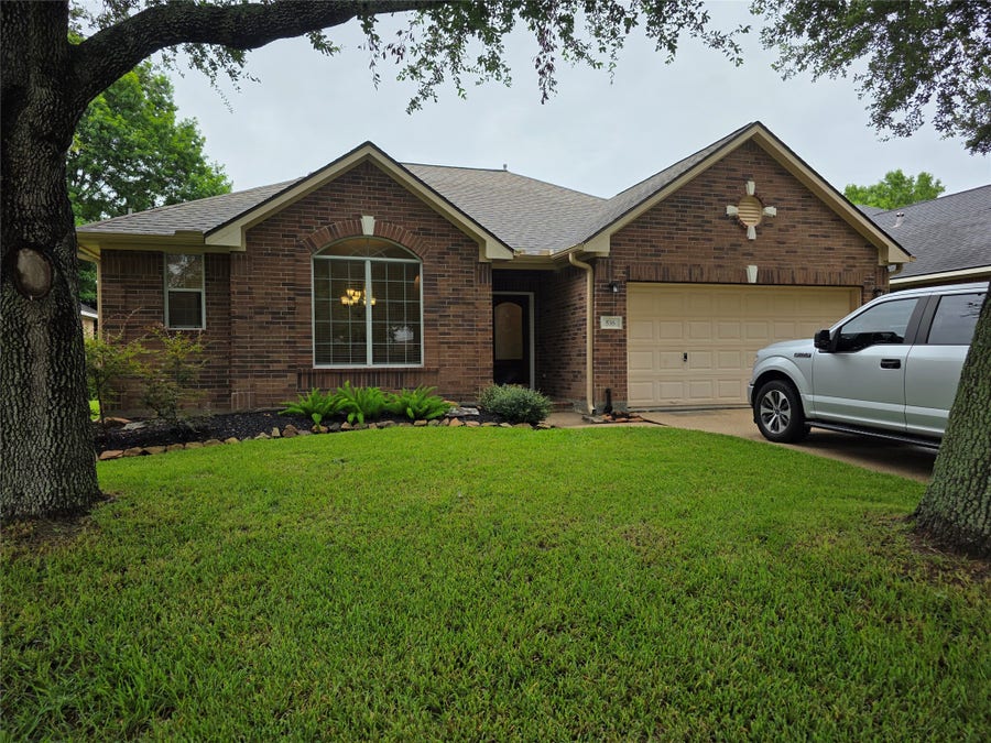 Property photo for 536 Mannington, League City, TX