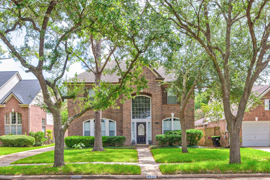 Property photo for 4631 Forest Home Drive, Missouri City, TX