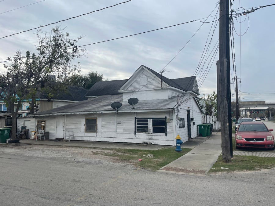 Property photo for 1517 Everett Street, Houston, TX