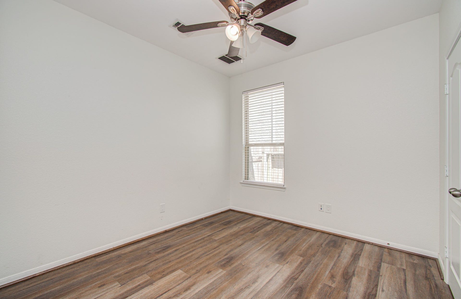 6030 Clymer Meadow, Missouri City, TX 77459 6030 Clymer Meadow, Missouri City, TX 77459