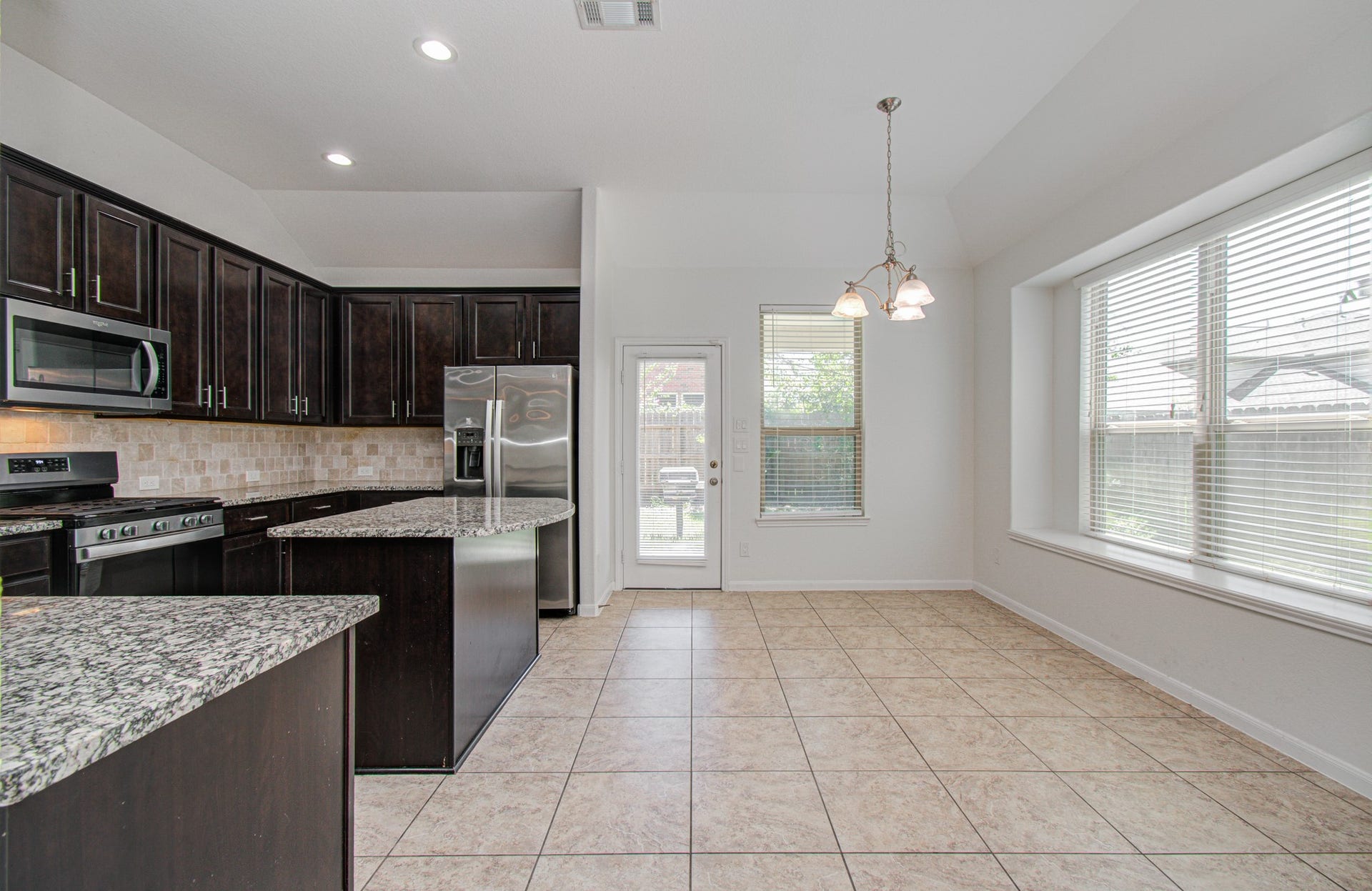 6030 Clymer Meadow, Missouri City, TX 77459 6030 Clymer Meadow, Missouri City, TX 77459