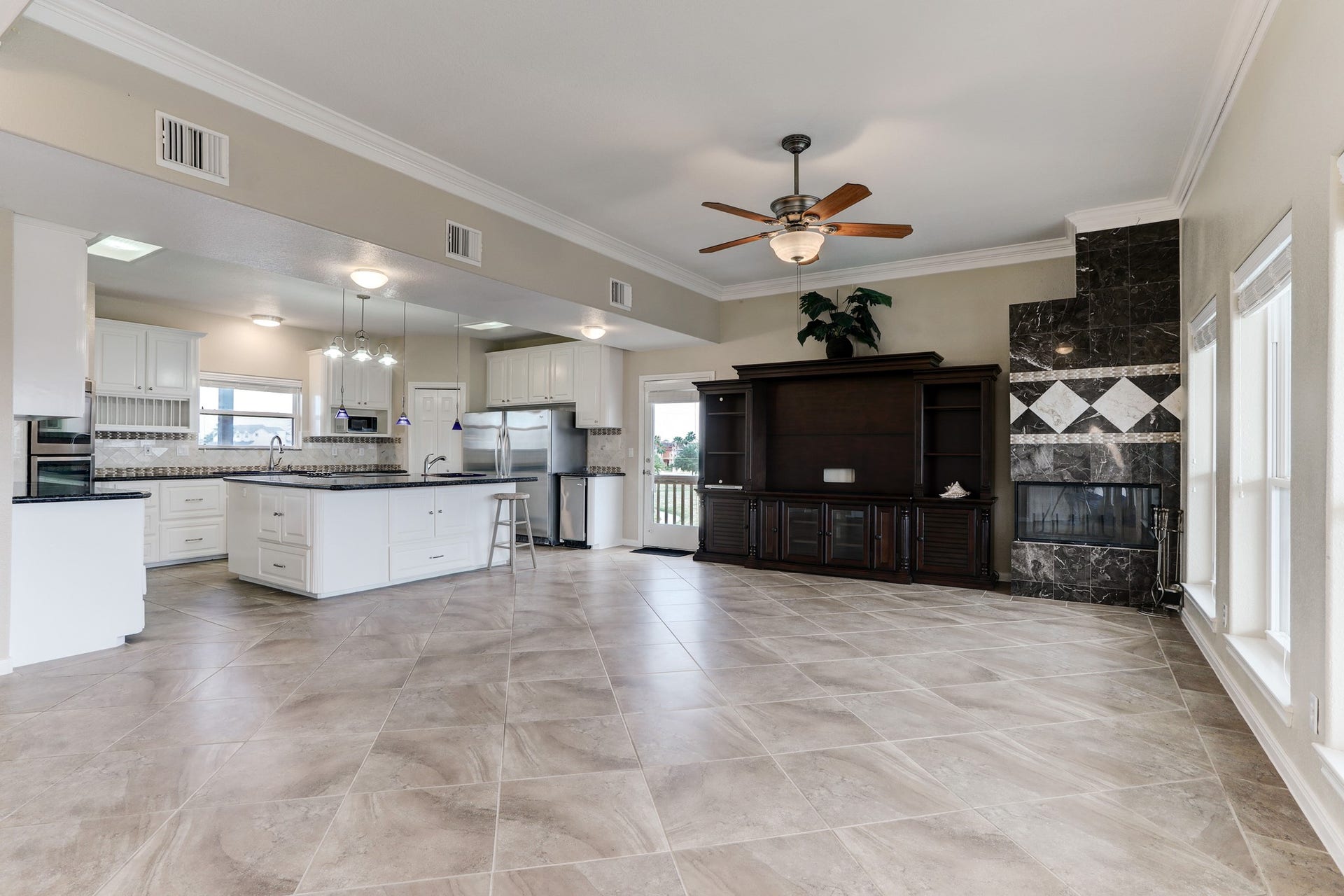 1303 Tiki Drive, Tiki Island, TX 77554 1303 Tiki Drive, Tiki Island, TX 77554