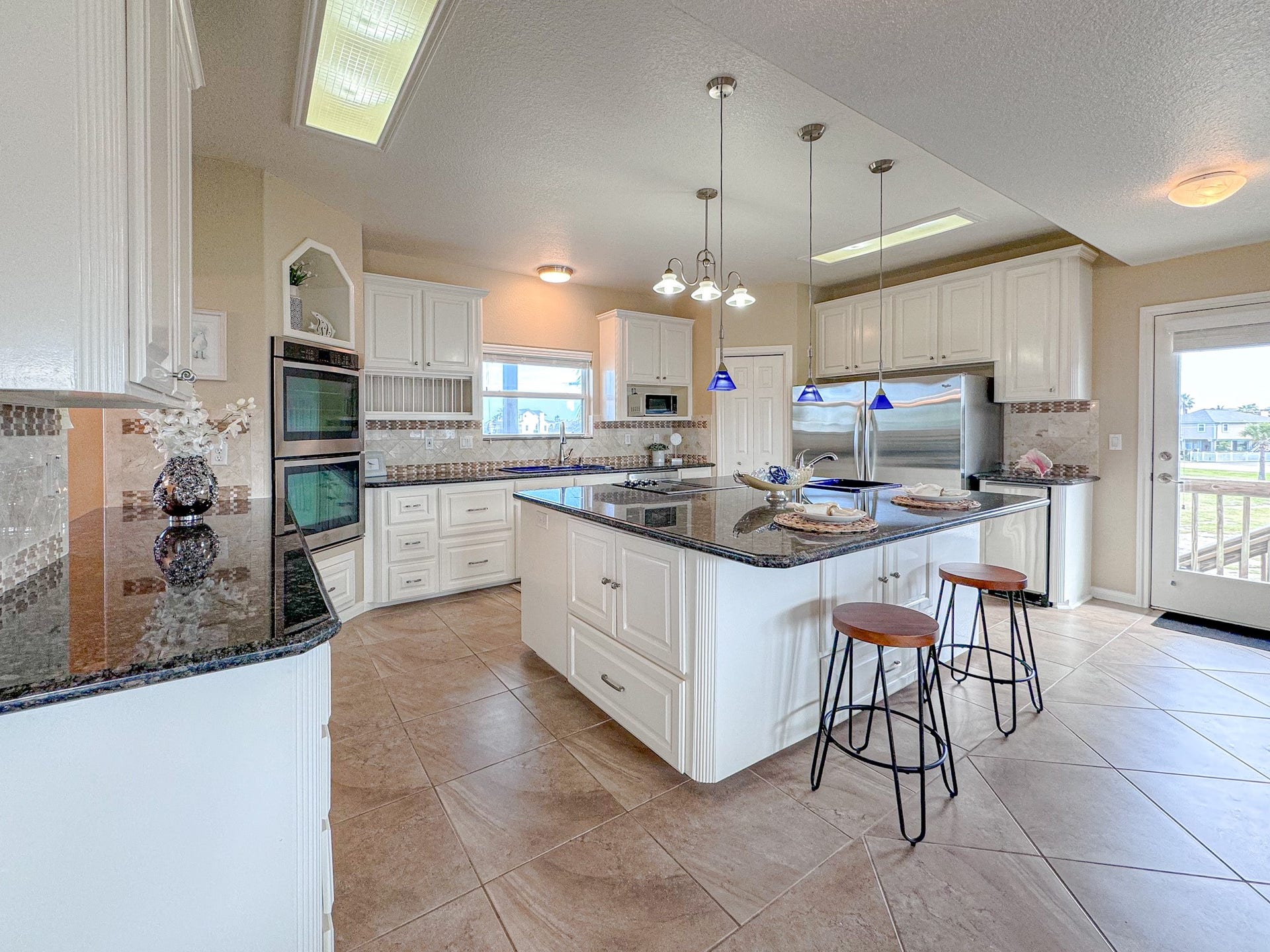 1303 Tiki Drive, Tiki Island, TX 77554 1303 Tiki Drive, Tiki Island, TX 77554