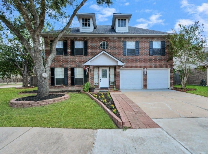Property photo for 16403 Dawncrest Way, Sugar Land, TX