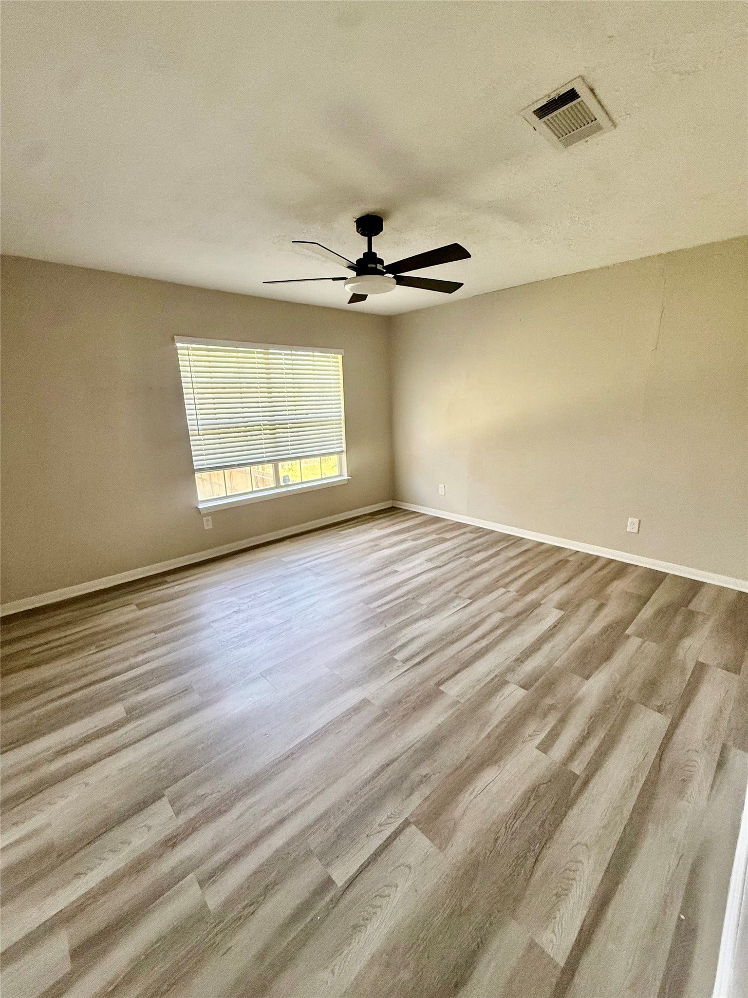 3403 Meadowview Dr, Missouri City, TX 77359 3403 Meadowview Dr, Missouri City, TX 77359