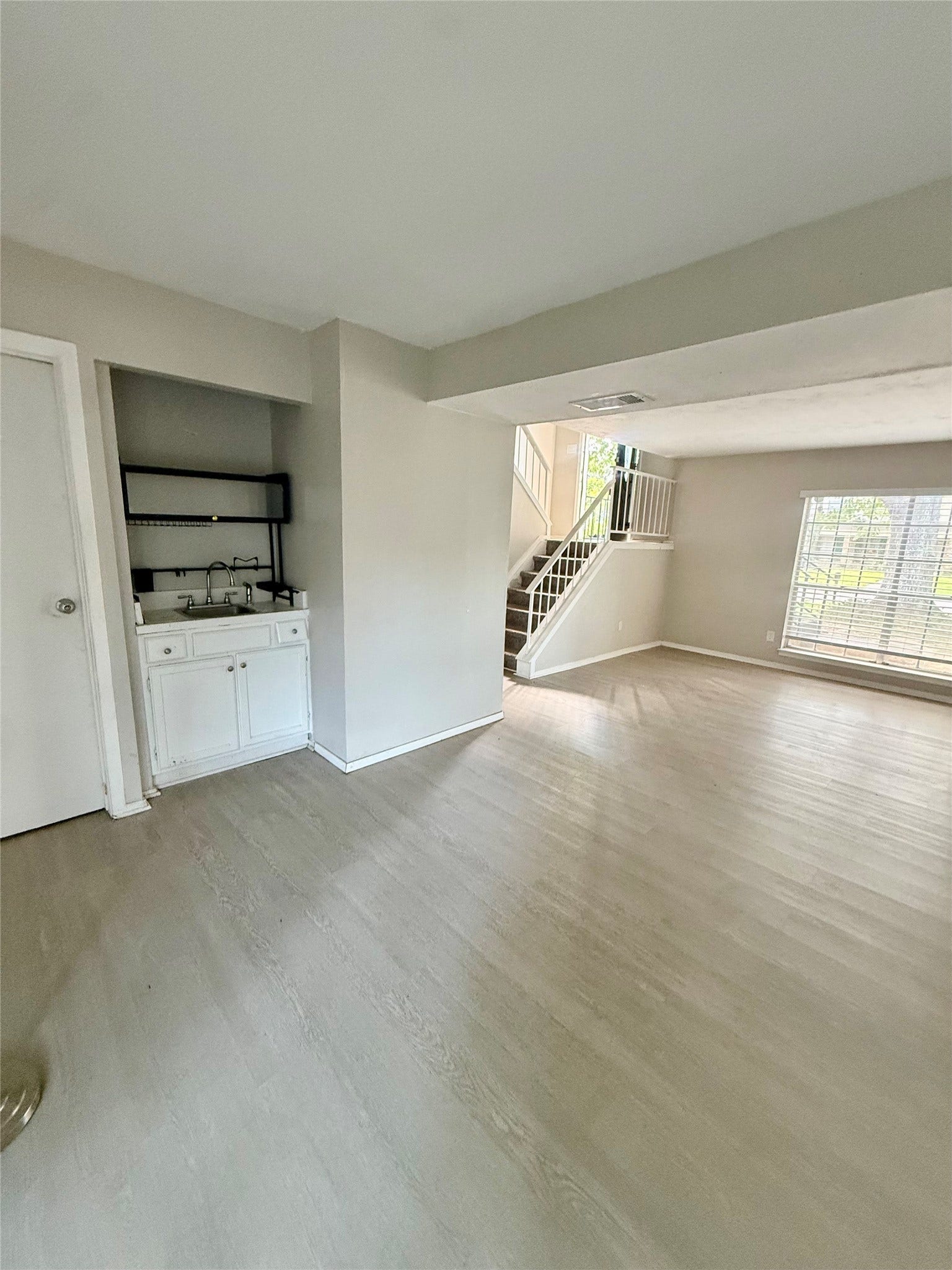 3403 Meadowview Dr, Missouri City, TX 77359 3403 Meadowview Dr, Missouri City, TX 77359
