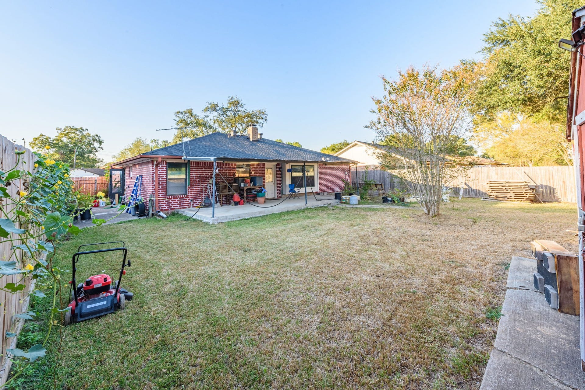 11815 Ryewater Drive, Houston, TX 77089
