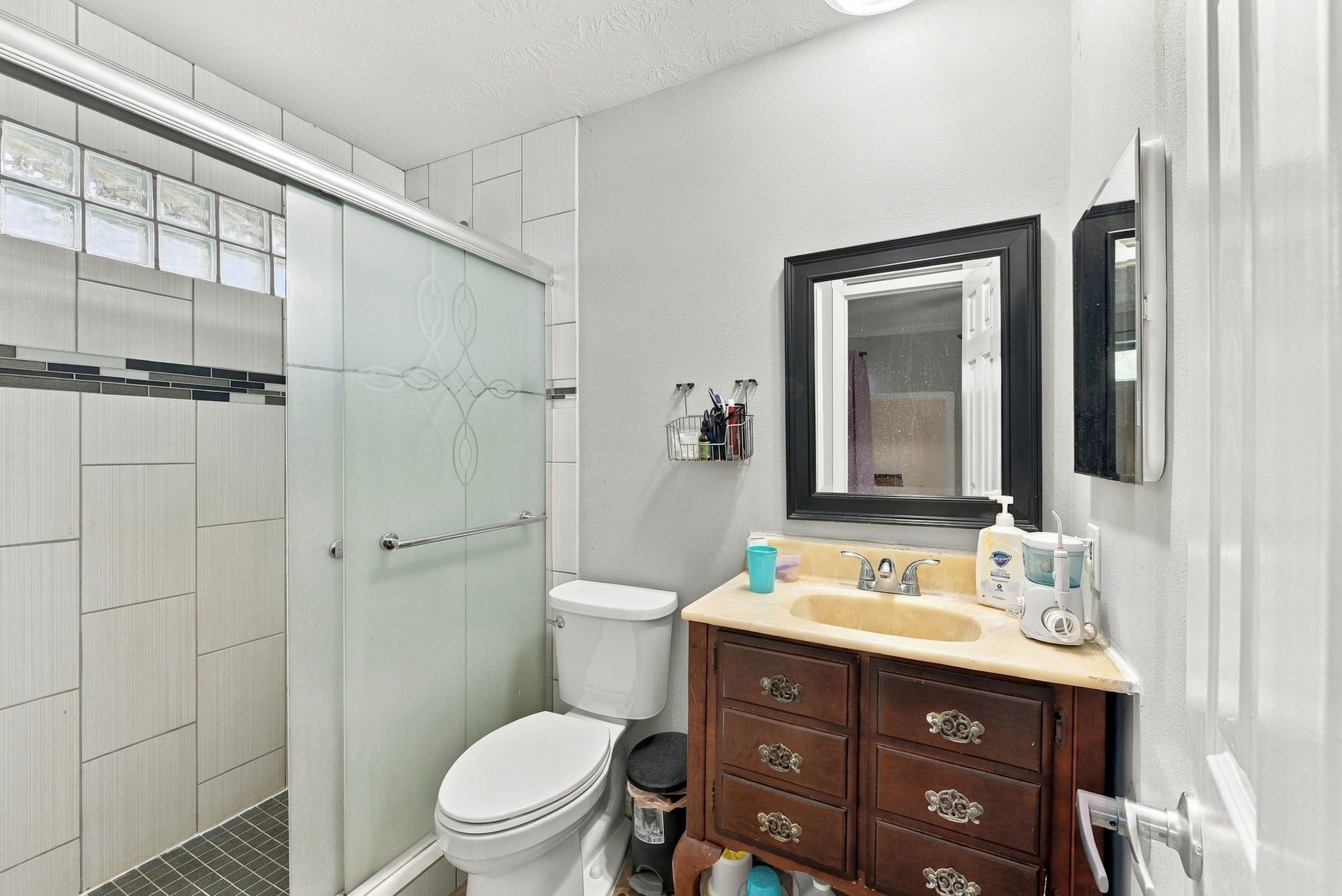 11815 Ryewater Drive, Houston, TX 77089