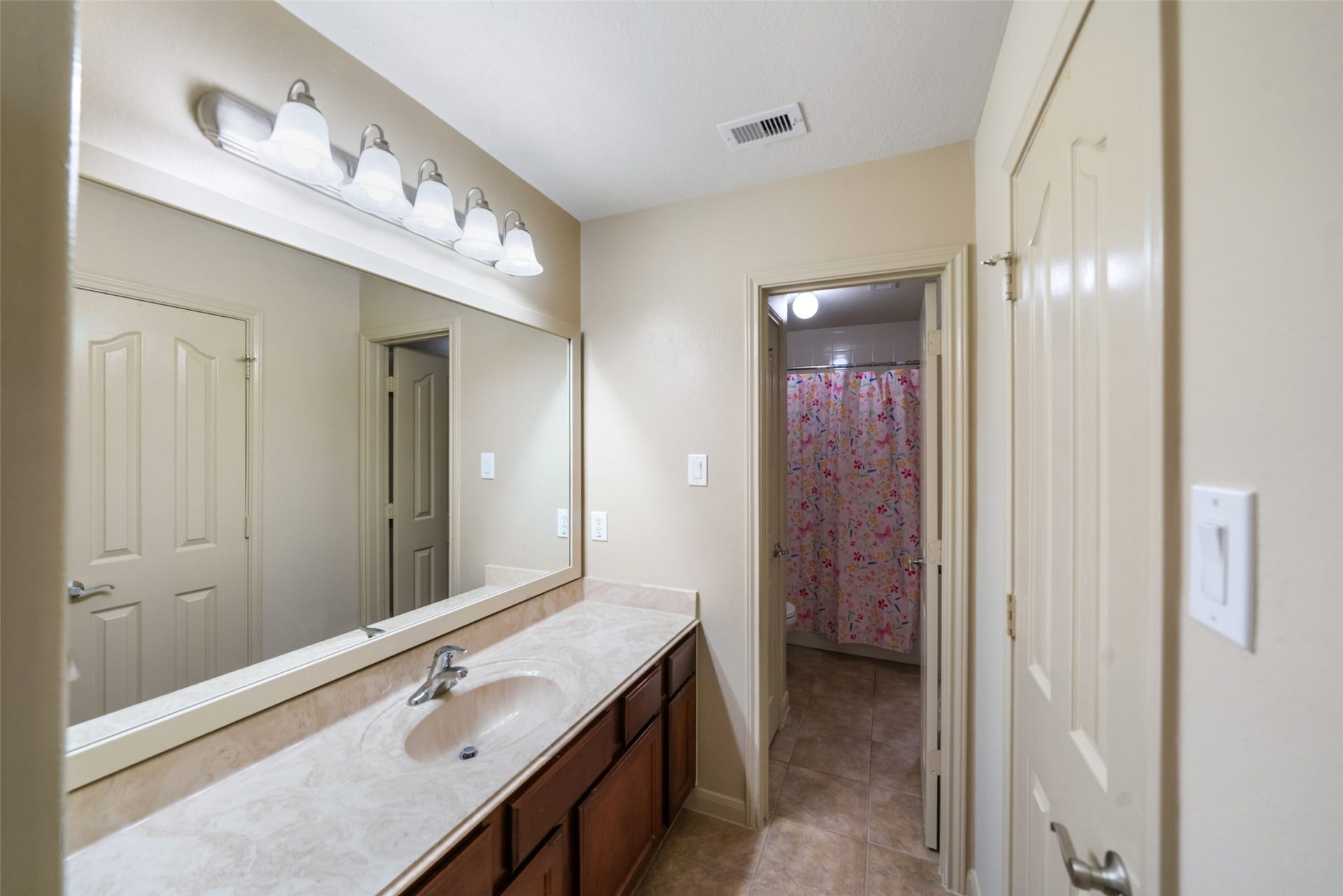 12210 Hallowed Oaks, Magnolia, TX 77354 12210 Hallowed Oaks, Magnolia, TX 77354