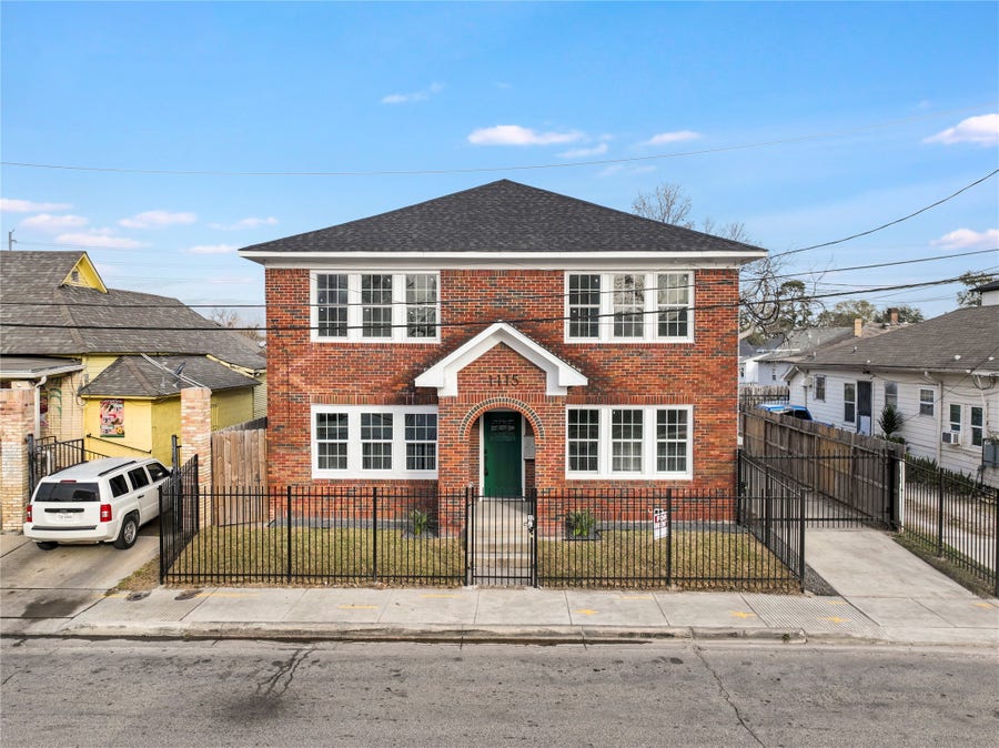 Property photo for 1115 Hogan Street, #1, Houston, TX
