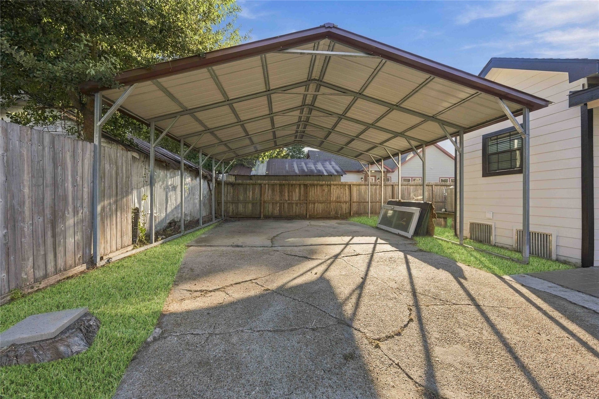 503 4th Street, Humble, TX 77338