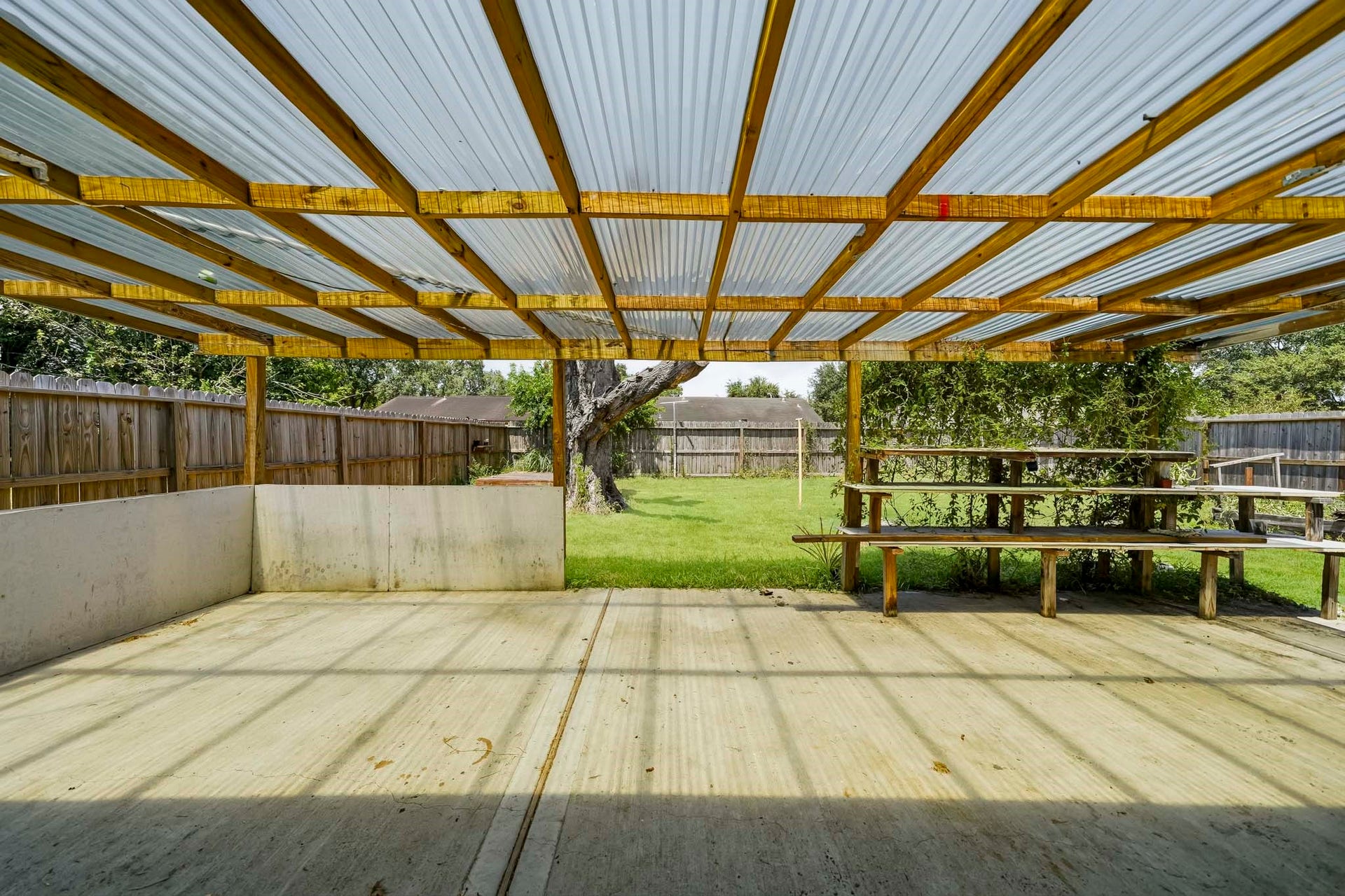 10910 Corona Lane, Houston, TX 77072