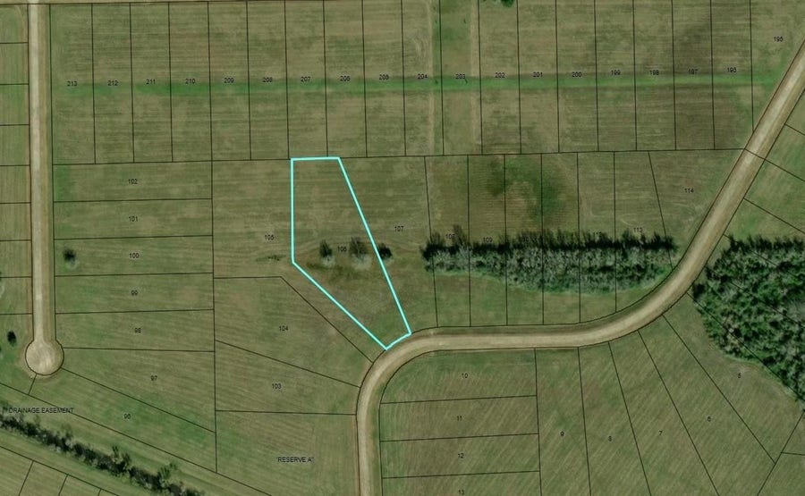 Property photo for 498 Brahman Trail, Angleton, TX