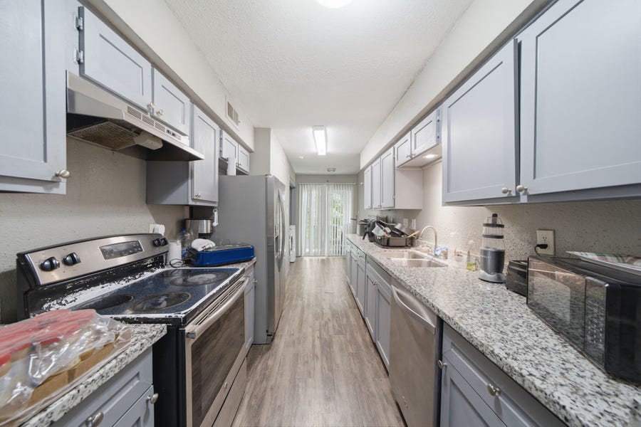 Property photo for 6200 W Tidwell Road, #604, Houston, TX