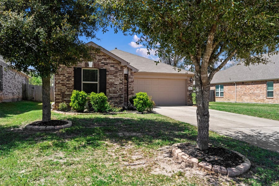 Property photo for 1968 Harmon Drive, Conroe, TX