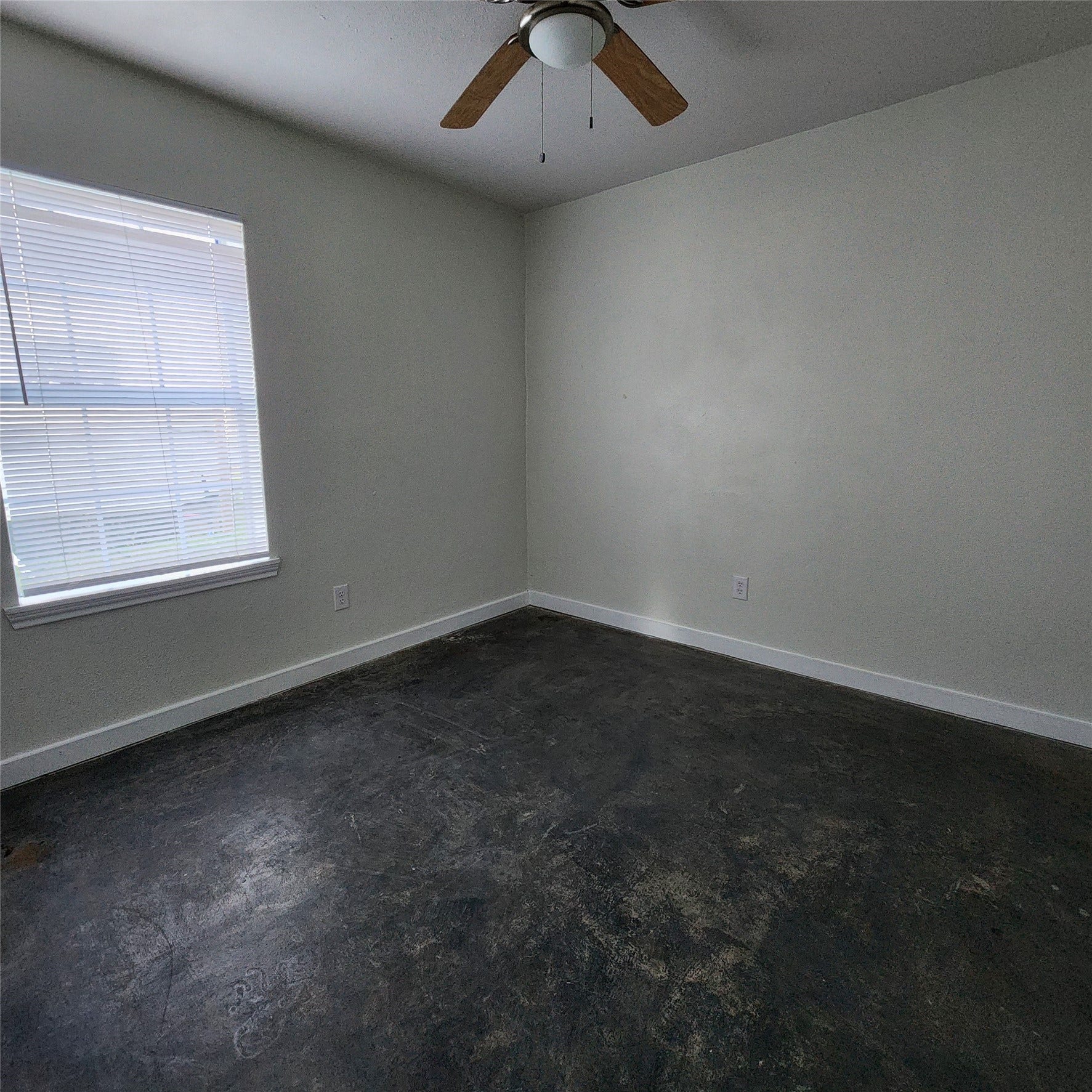 4710 Pelican Street, #1, Hitchcock, TX 77563 3 BEDROOMS!