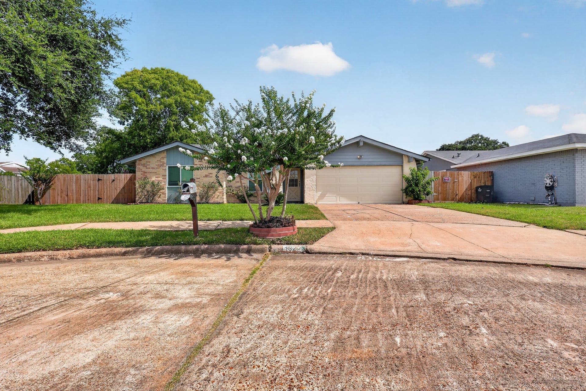 14326 Southline Road, Sugar Land, TX 77498 14326 Southline Road, Sugar Land, TX 77498