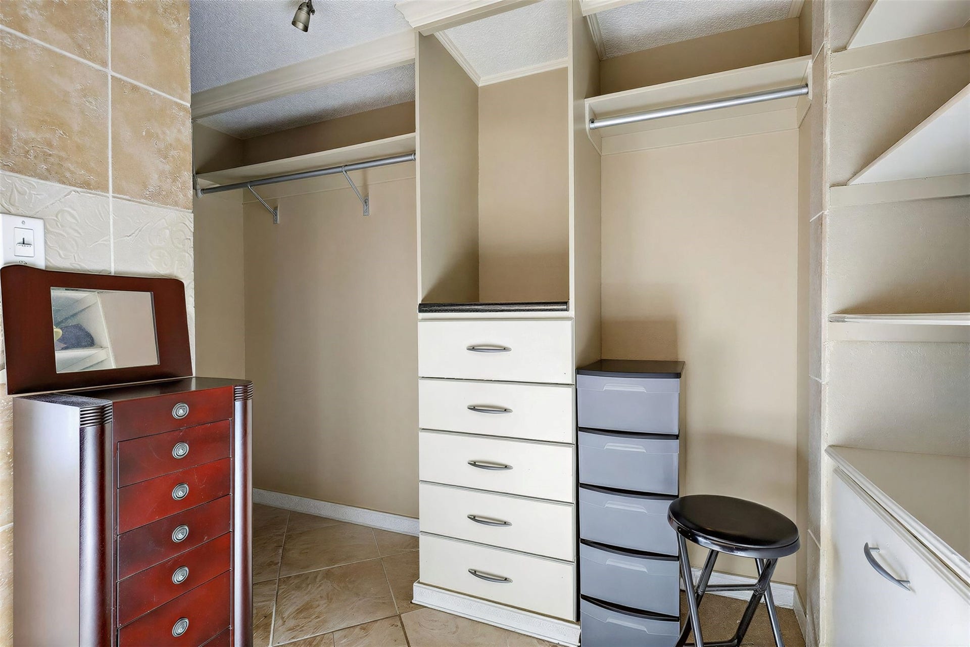 19523 Enchanted Spring Drive, Spring, TX 77388 19523 Enchanted Spring Drive, Spring, TX 77388