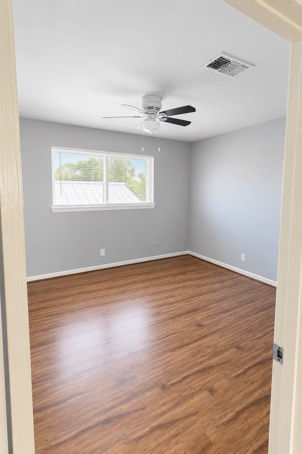 404 S Hood Street, Alvin, TX 77511 404 S Hood Street, Alvin, TX 77511