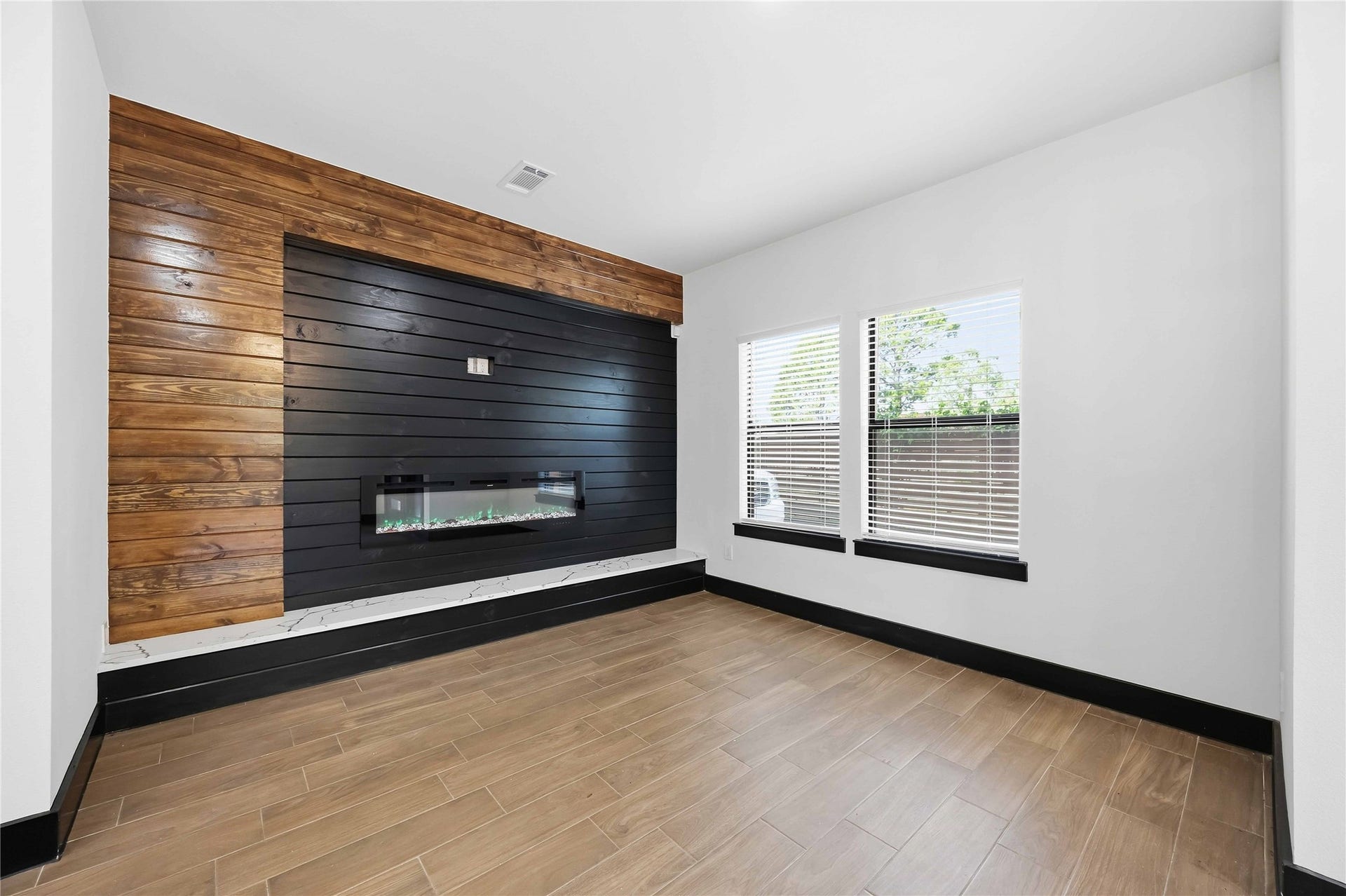 4929 Wilmington Street, #A-B, Houston, TX 77033 4929 Wilmington Street, #A-B, Houston, TX 77033