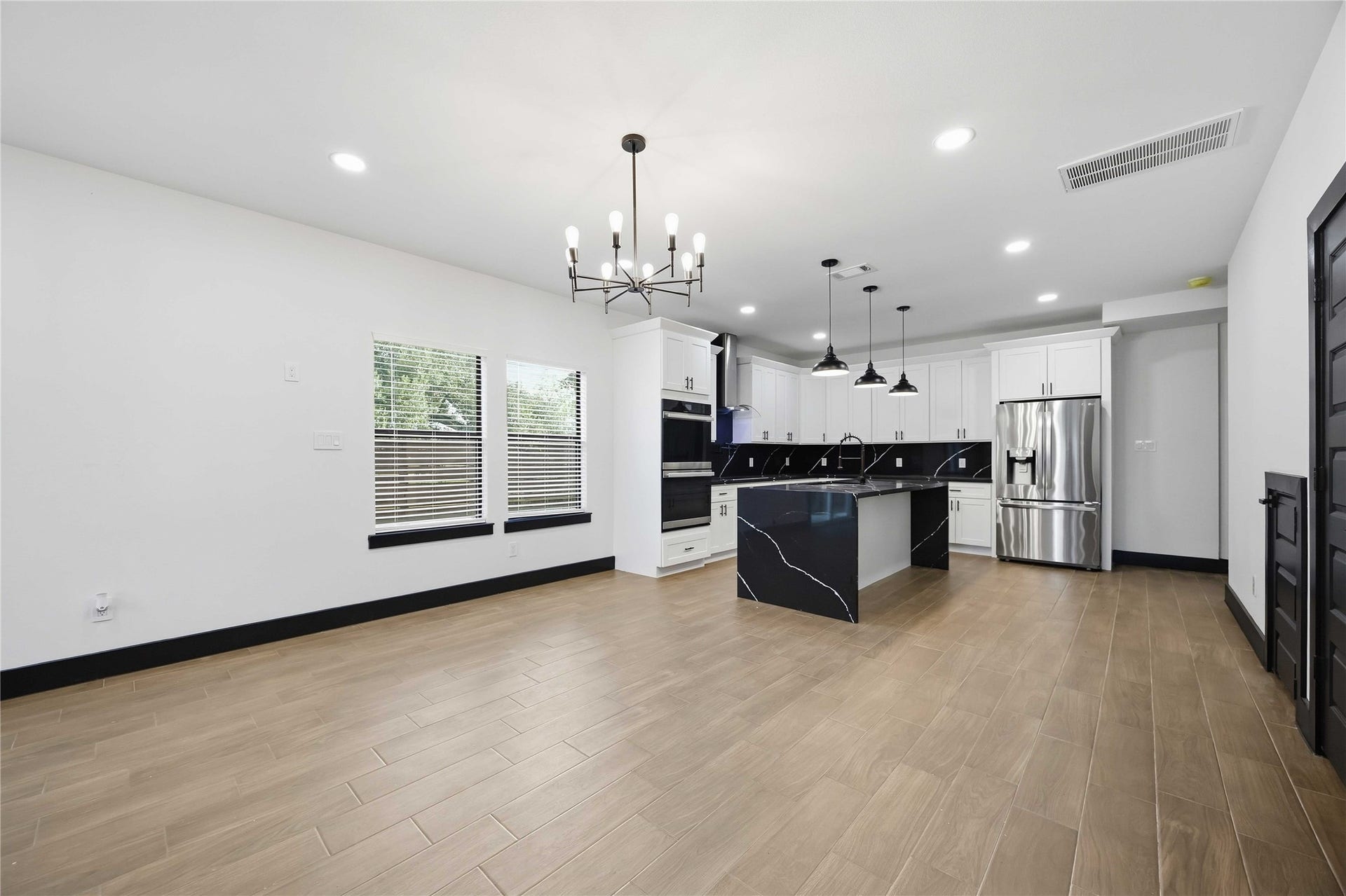 4929 Wilmington Street, #A-B, Houston, TX 77033 4929 Wilmington Street, #A-B, Houston, TX 77033