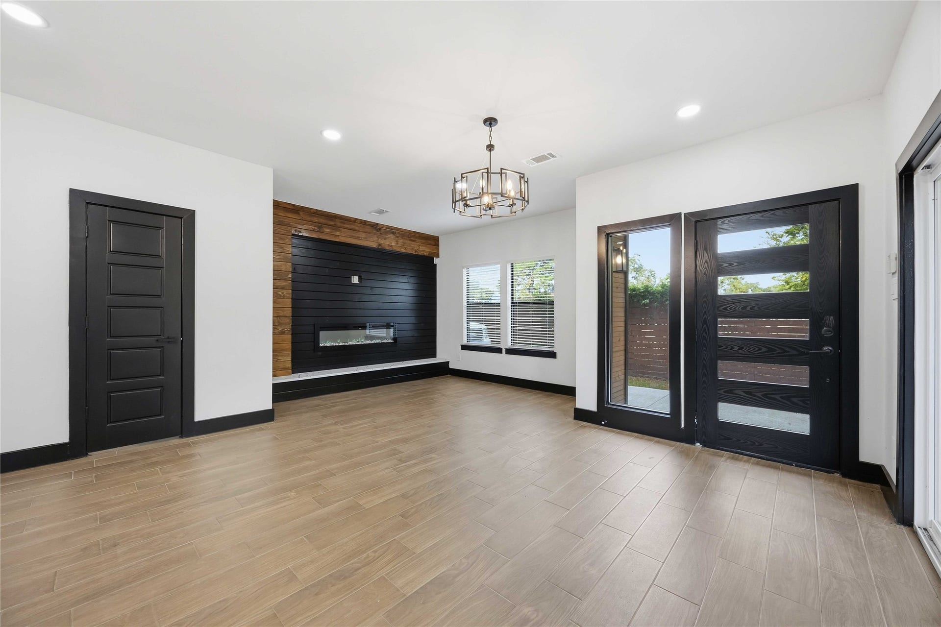 4929 Wilmington Street, #A-B, Houston, TX 77033 4929 Wilmington Street, #A-B, Houston, TX 77033