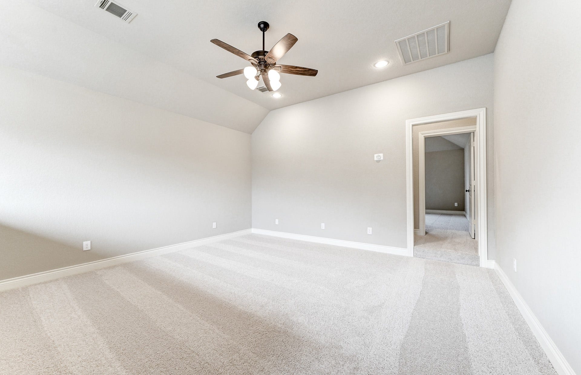 331 Calmato Woods Way, Willis, TX 77318 331 Calmato Woods Way, Willis, TX 77318