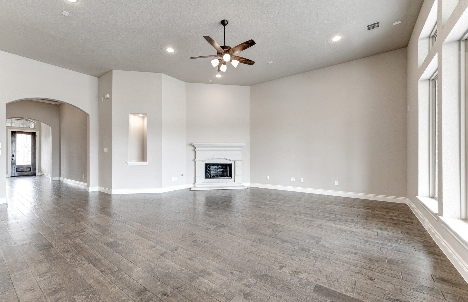 331 Calmato Woods Way, Willis, TX 77318 331 Calmato Woods Way, Willis, TX 77318