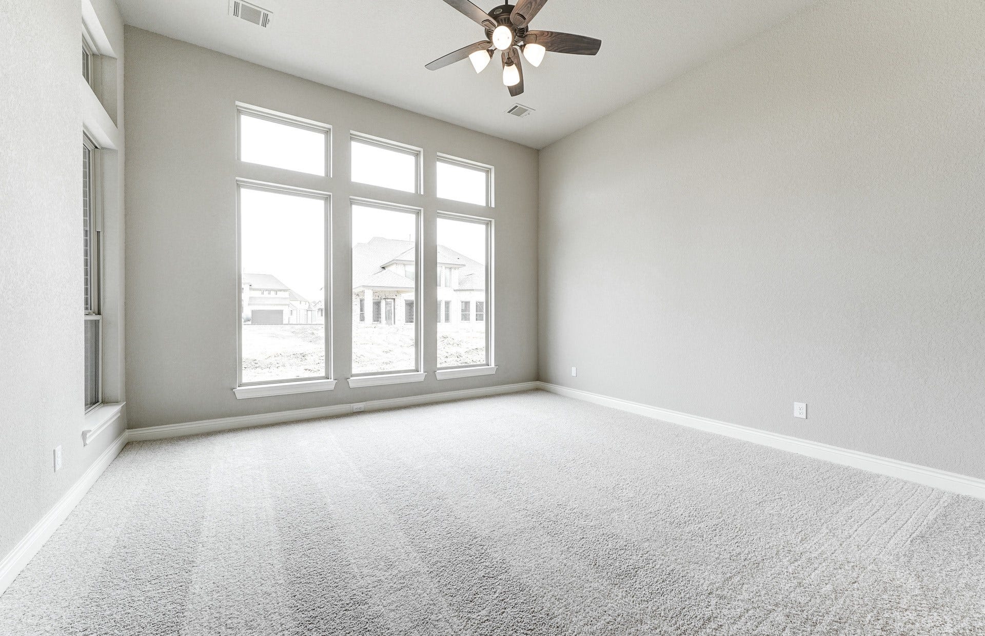 331 Calmato Woods Way, Willis, TX 77318 331 Calmato Woods Way, Willis, TX 77318