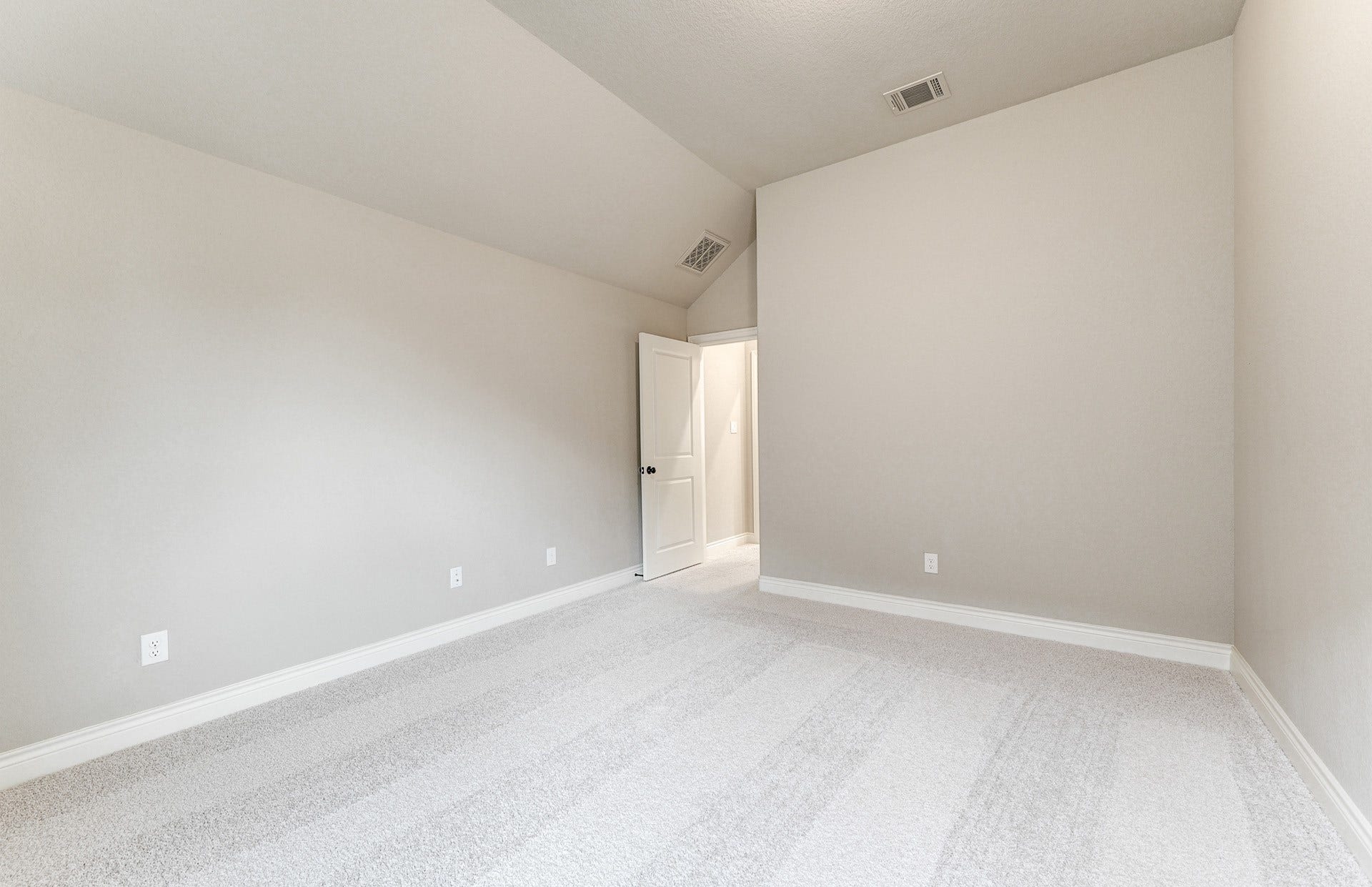 331 Calmato Woods Way, Willis, TX 77318 331 Calmato Woods Way, Willis, TX 77318