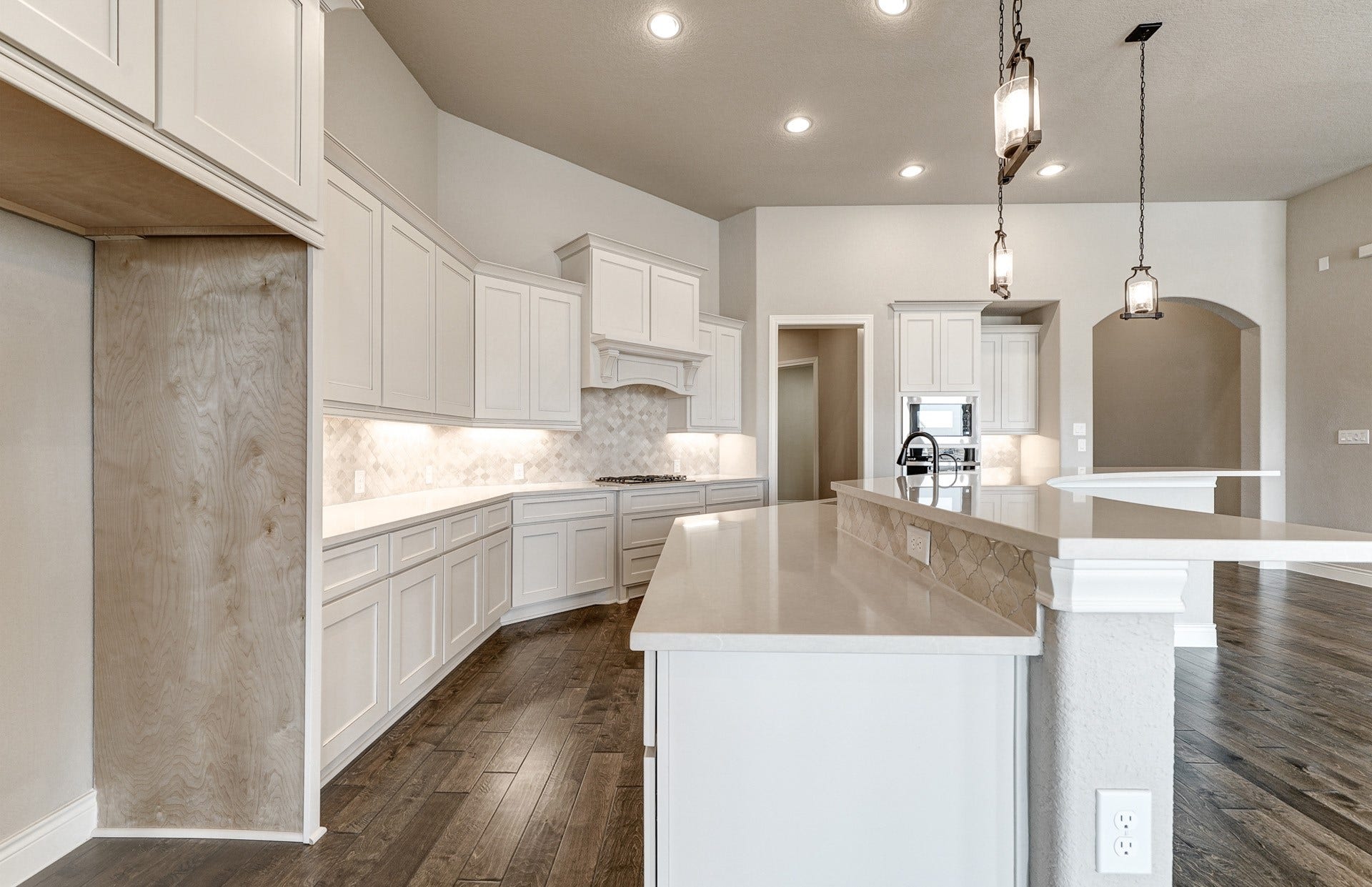 331 Calmato Woods Way, Willis, TX 77318 331 Calmato Woods Way, Willis, TX 77318