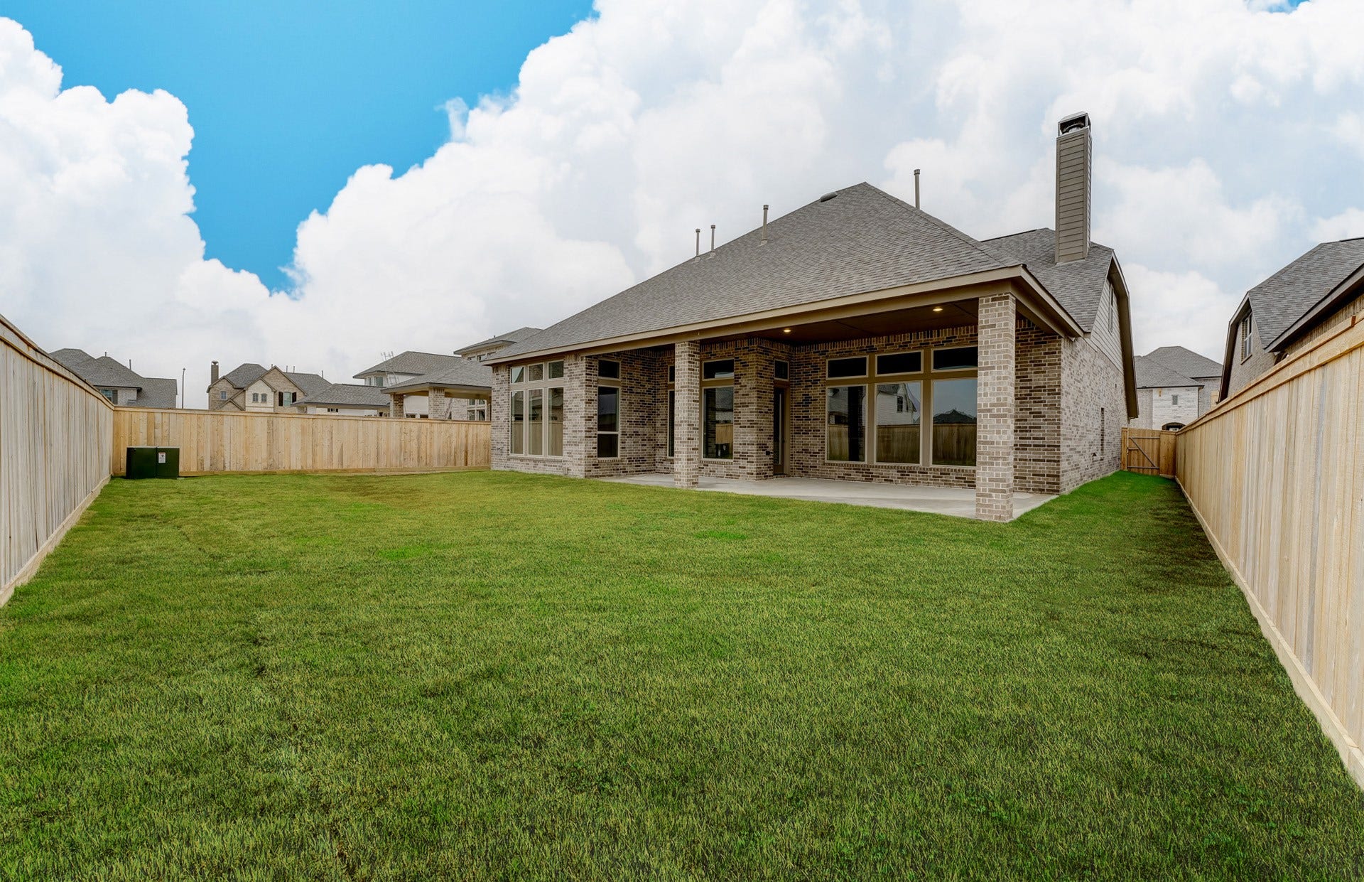 331 Calmato Woods Way, Willis, TX 77318 331 Calmato Woods Way, Willis, TX 77318