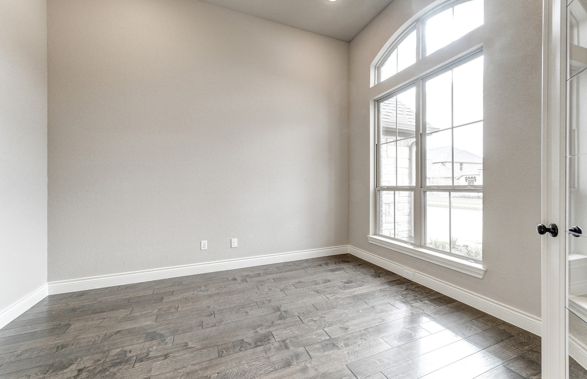 331 Calmato Woods Way, Willis, TX 77318 331 Calmato Woods Way, Willis, TX 77318