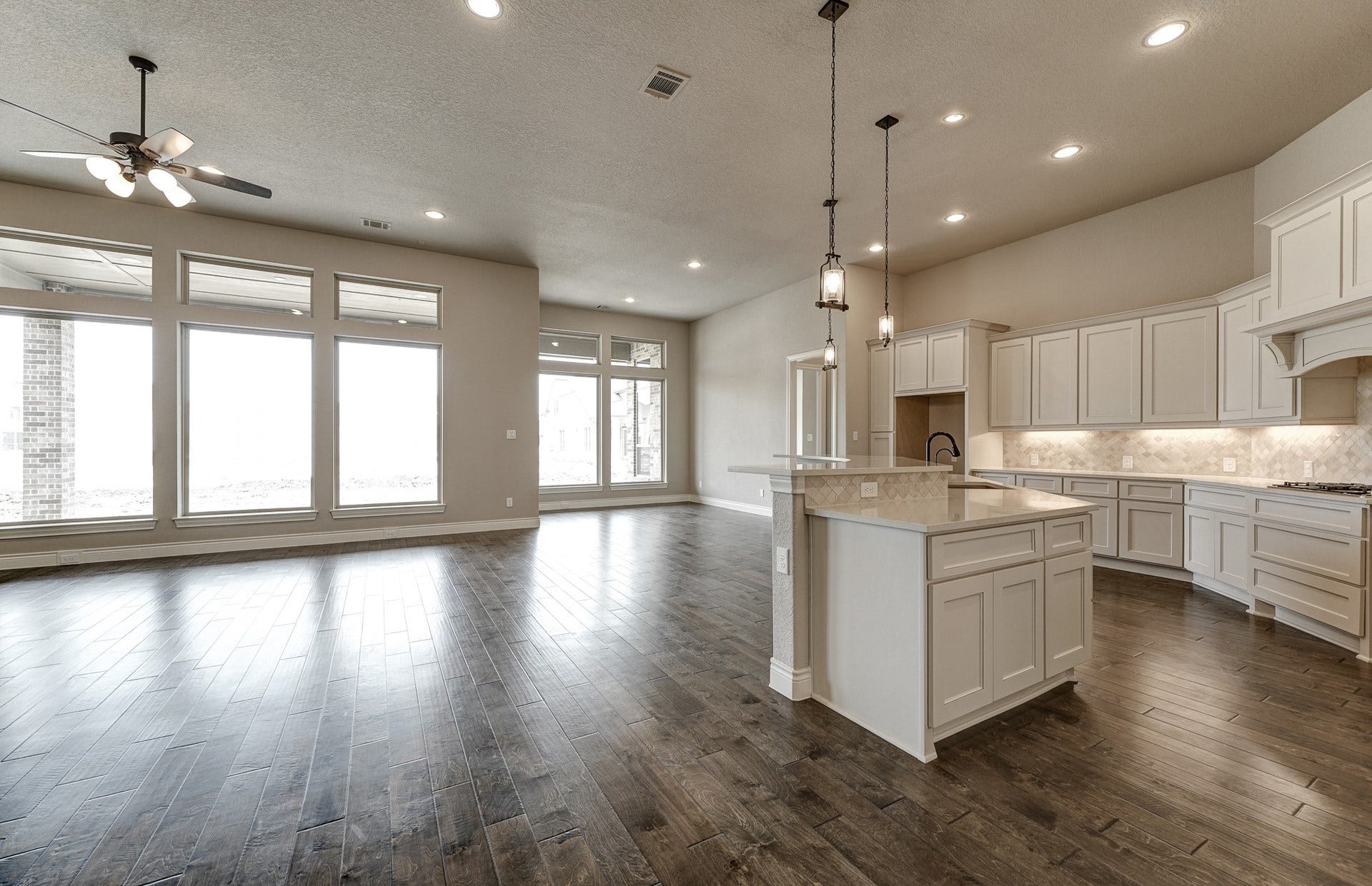 331 Calmato Woods Way, Willis, TX 77318 331 Calmato Woods Way, Willis, TX 77318