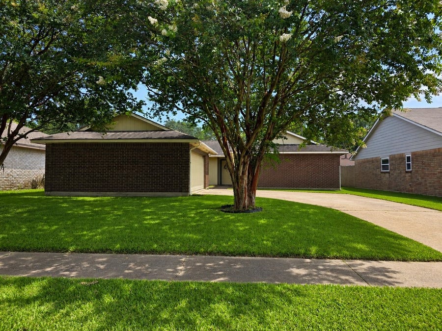 Property photo for 9734 Willmont Road, La Porte, TX
