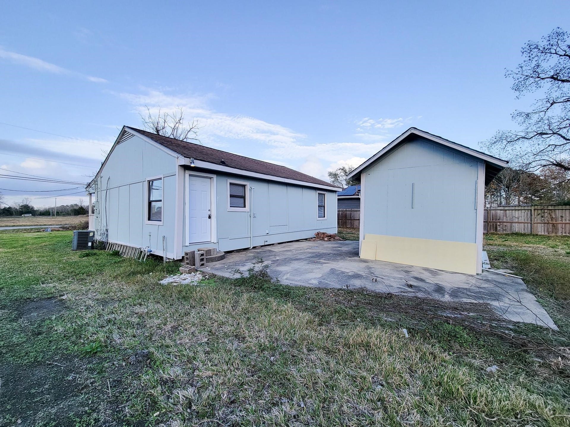 4817 Lawndale Street, La Marque, TX 77568 4817 Lawndale Street, La Marque, TX 77568