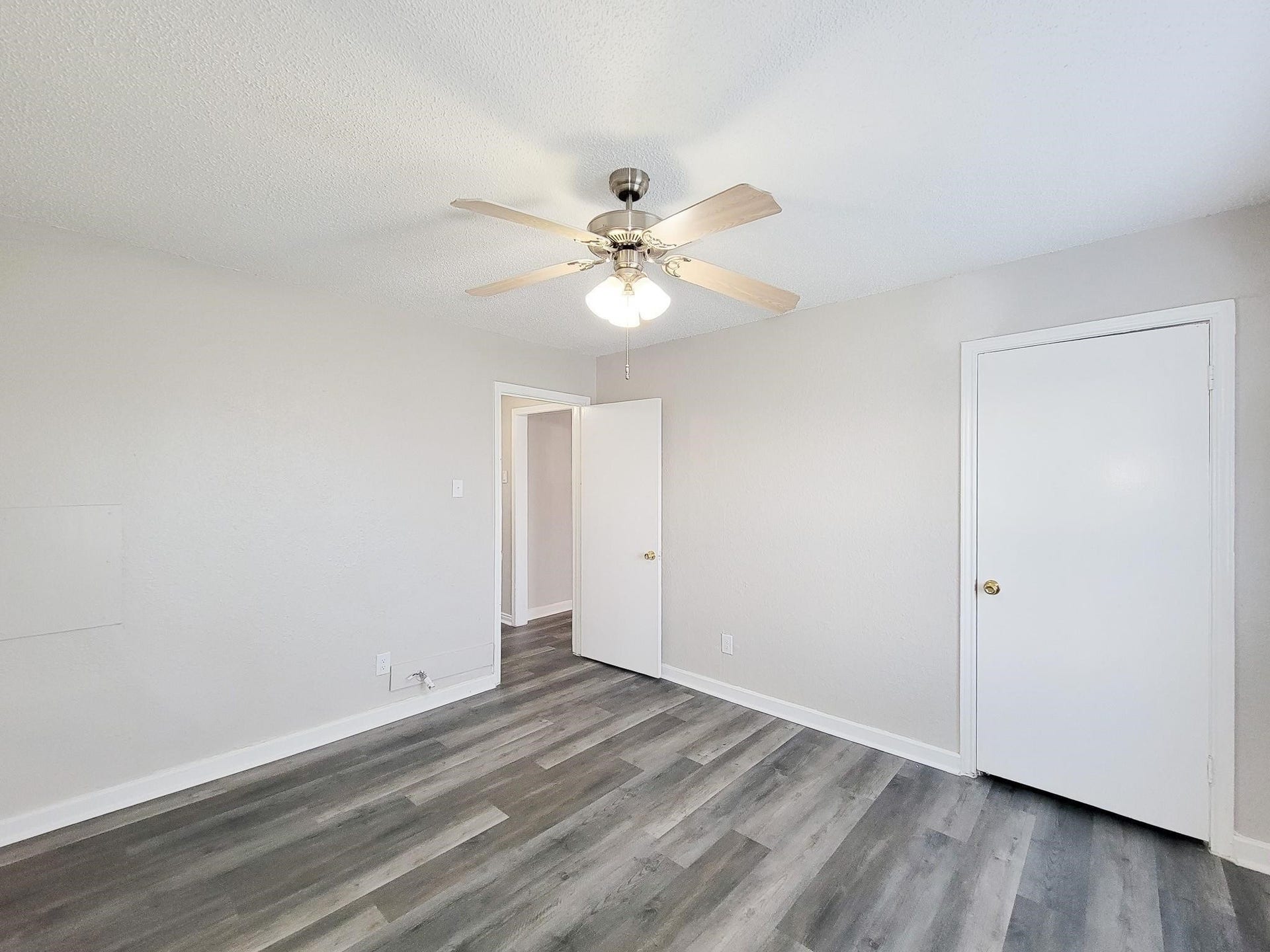 4817 Lawndale Street, La Marque, TX 77568 4817 Lawndale Street, La Marque, TX 77568