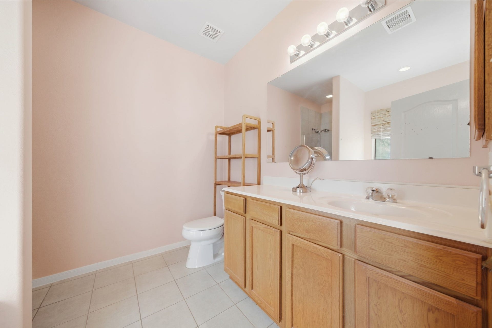 611 E Newport Bend, Katy, TX 77494 Primary Bathroom