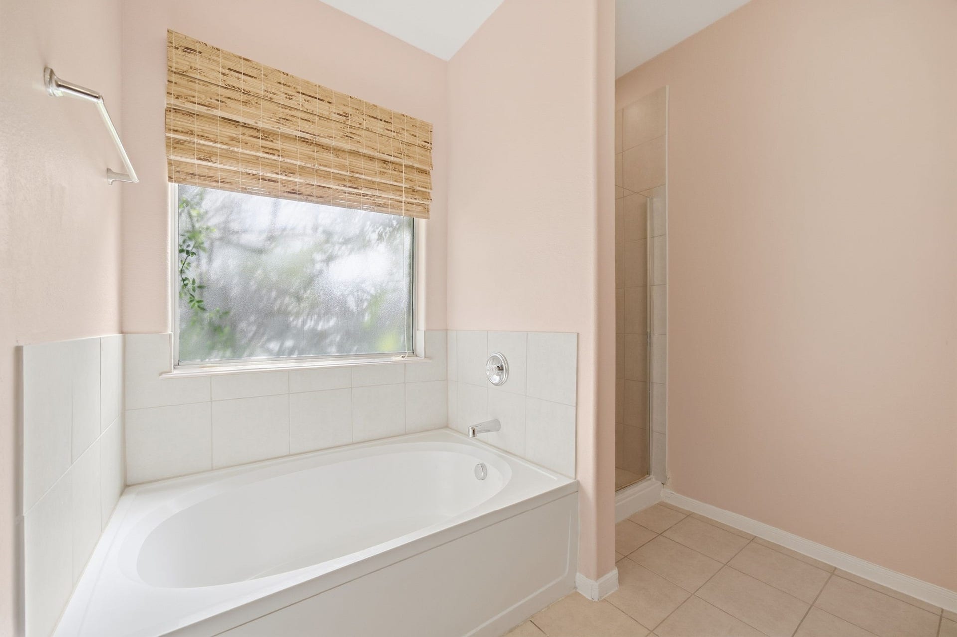 611 E Newport Bend, Katy, TX 77494 Primary Bathroom