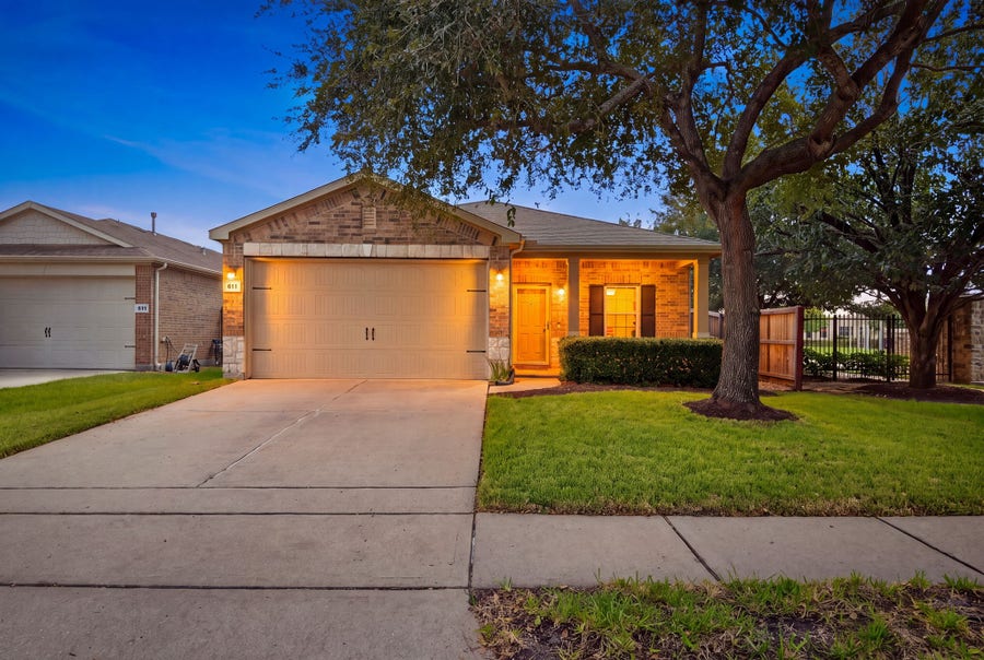 Property photo for 611 E Newport Bend, Katy, TX