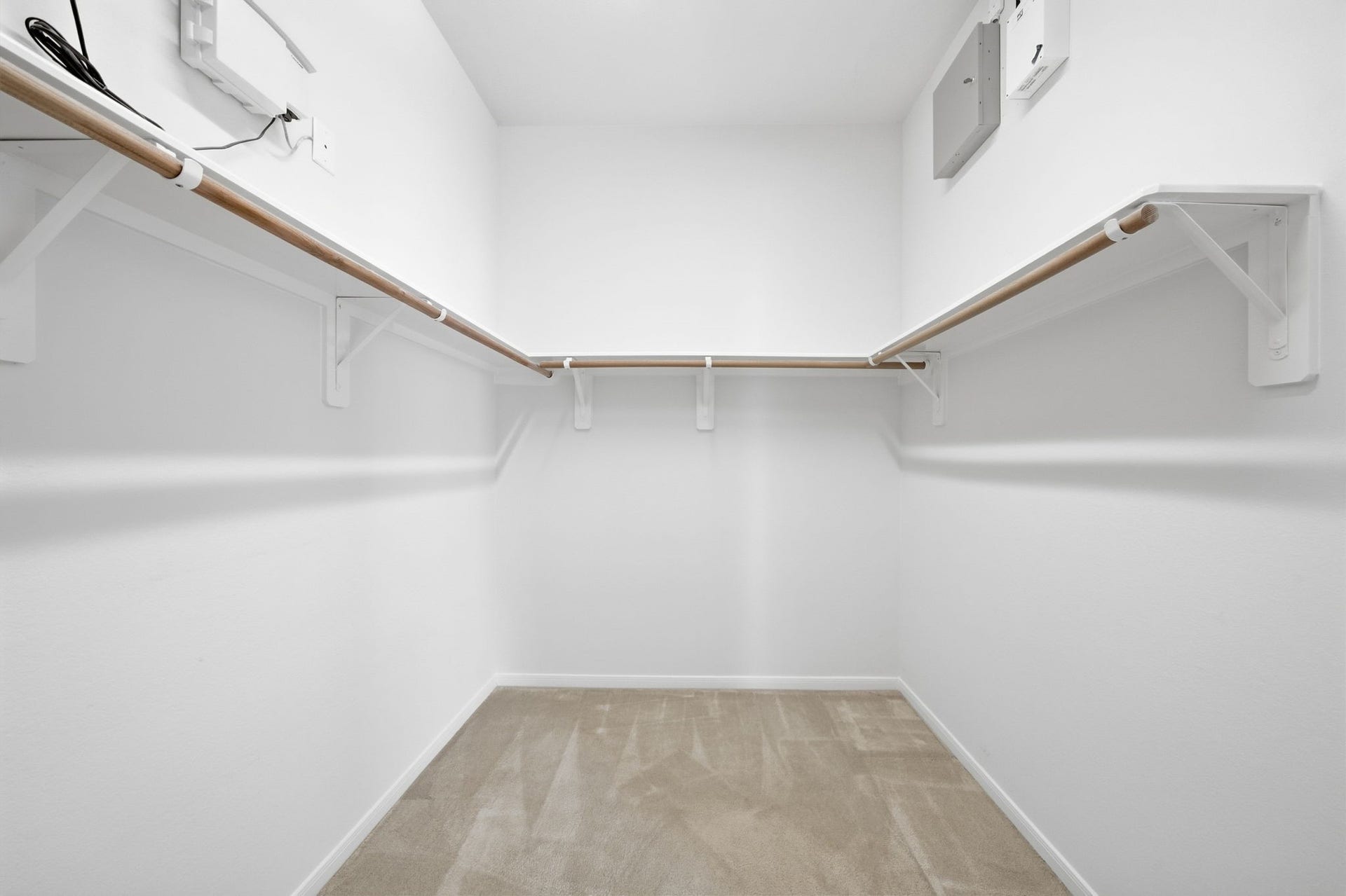 611 E Newport Bend, Katy, TX 77494 Primary Closet