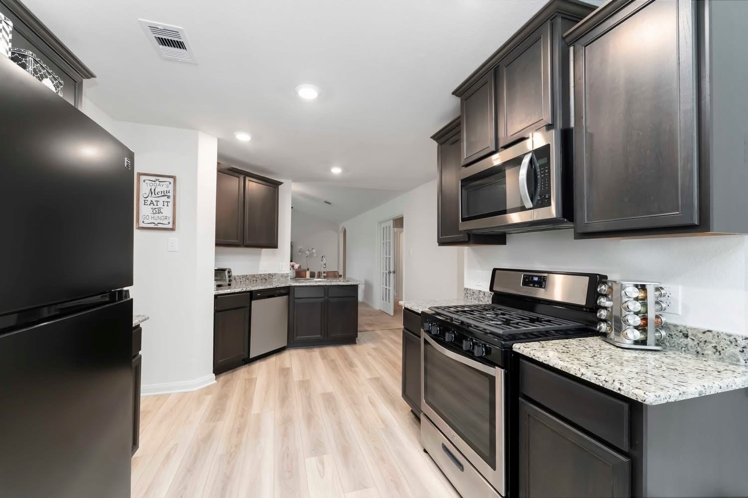 408 Elaine Valley Drive, Katy, TX 77493 408 Elaine Valley Drive, Katy, TX 77493