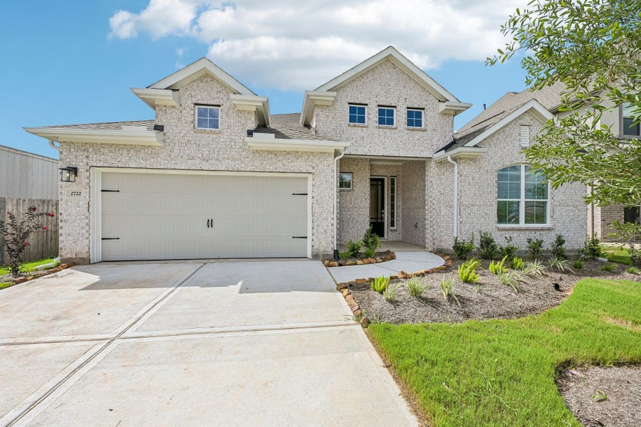 Property photo for 31726 Fern Grove Road, Fulshear, TX