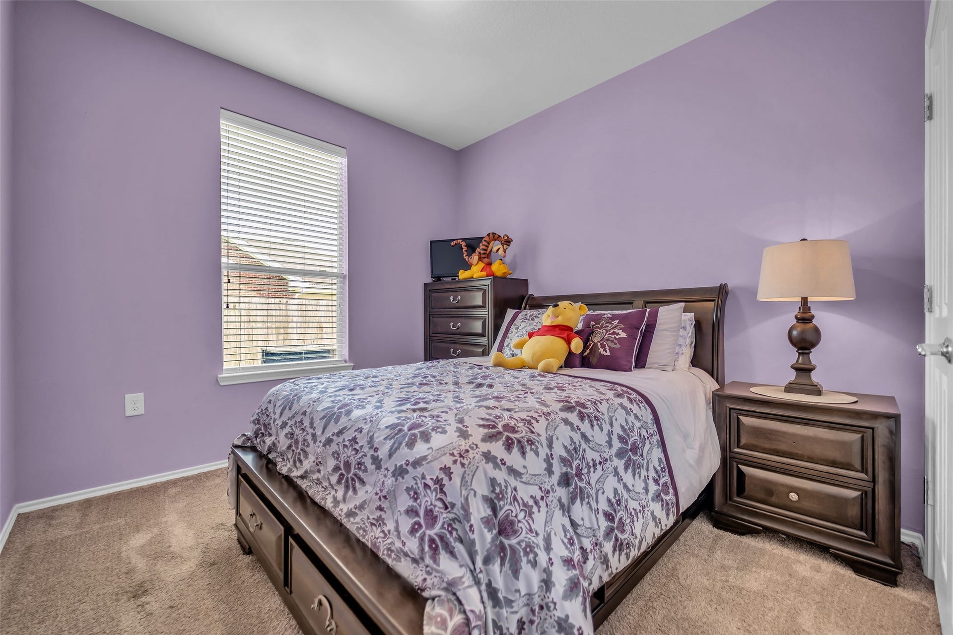 13600 Breton Ridge Street, #20A, Houston, TX 77070 carpeted bedroom