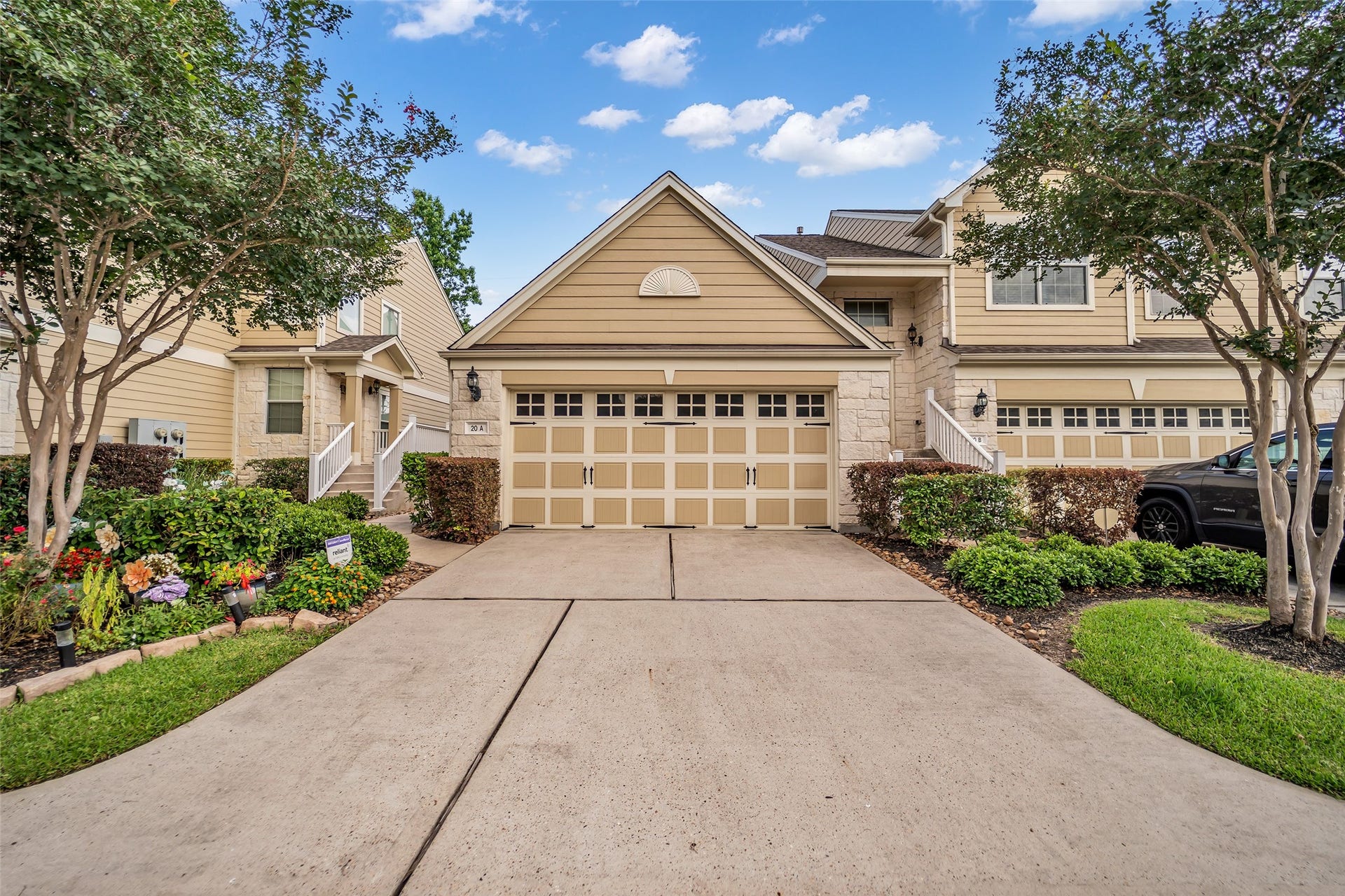 13600 Breton Ridge Street, #20A, Houston, TX 77070 Welcome to unit 20A