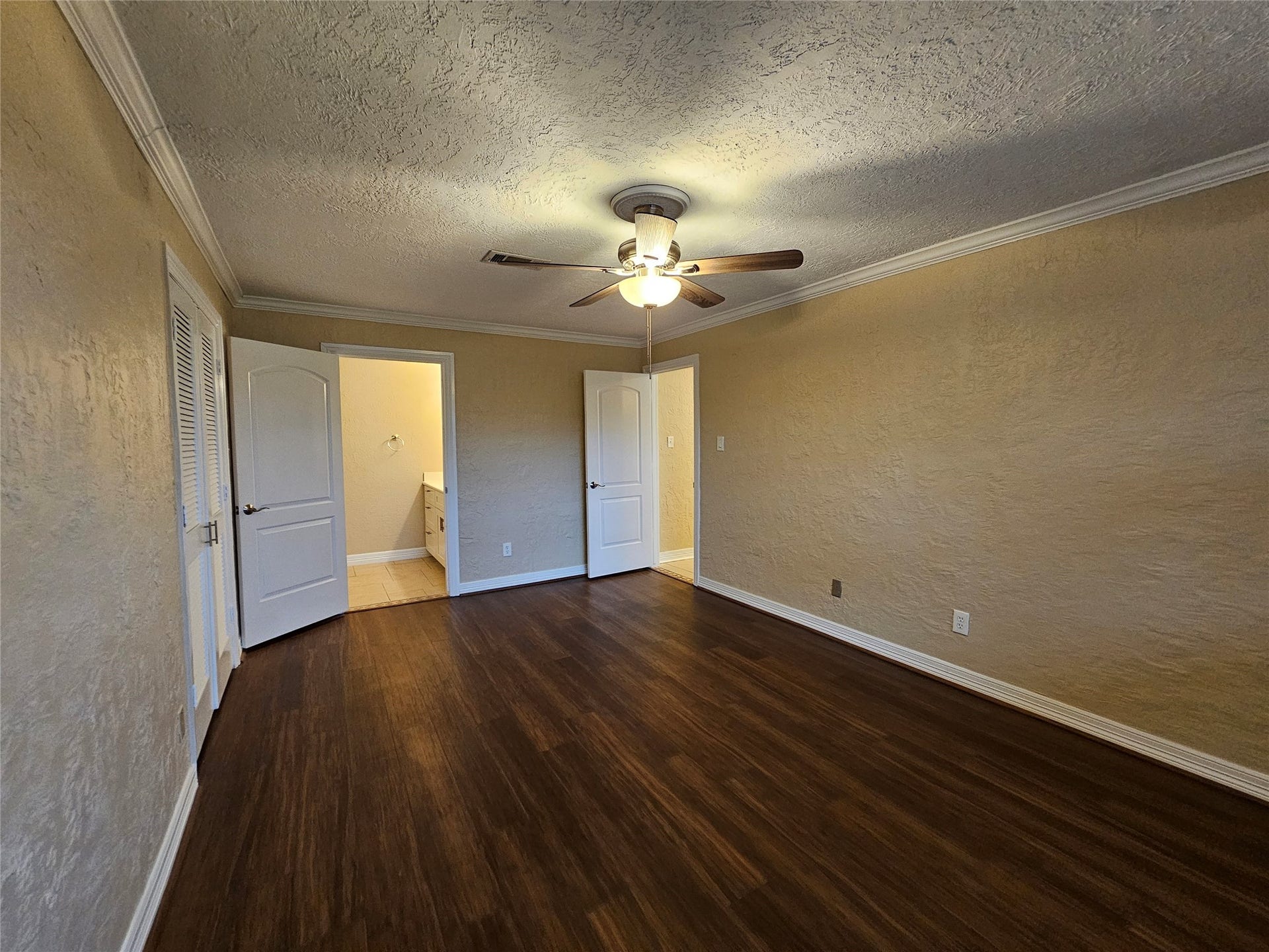15575 Marina Drive, #323A, Conroe, TX 77356 15575 Marina Drive, #323A, Conroe, TX 77356