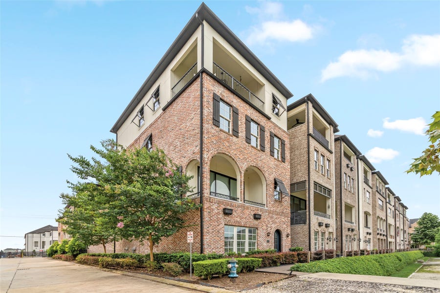 Property photo for 6017 Cottage Grove Lake Drive, Houston, TX
